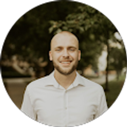 Profile photo of Grey Drummonds