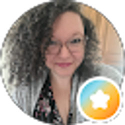 Profile photo of Lindsey Johnston