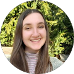 Profile photo of Kayla Lustig