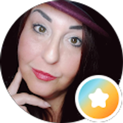 Profile photo of Tara Laxey