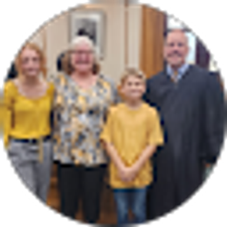 Profile photo of Lee Ann Dial