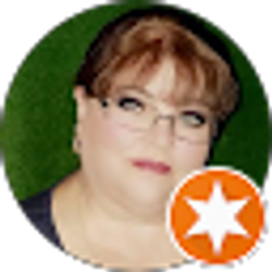 Profile photo of April Evans