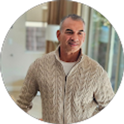 Profile photo of Rob Pistone