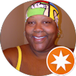 Profile photo of Mimi Hunter