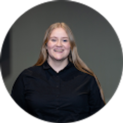 Profile photo of Hayley Jones