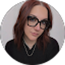 Profile photo of Shelby Yinger