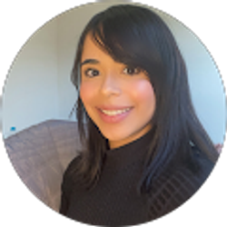 Profile photo of Alanna Roman