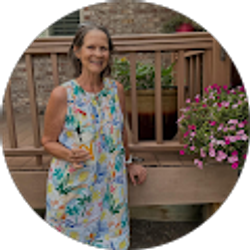 Profile photo of Debbie Richardson