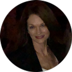 Profile photo of Lana Evans