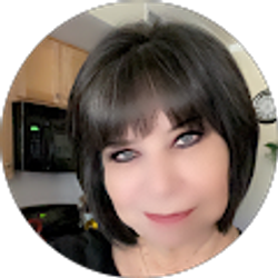 Profile photo of Pam Bernstein