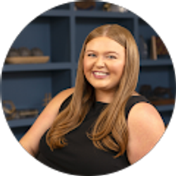 Profile photo of Molly Mcbean