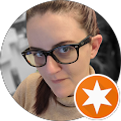 Profile photo of Stephanie Collins