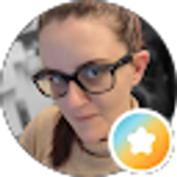 Profile photo of Stephanie Collins