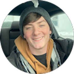 Profile photo of Hunter Fetters