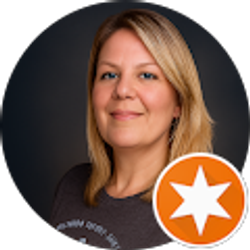 Profile photo of Marie Benedict