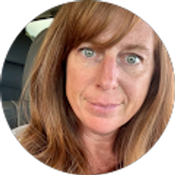 Profile photo of Mandy Wagstaff