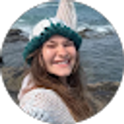 Profile photo of Lauren V