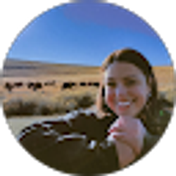 Profile photo of Valarie Mahmoud