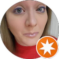 Profile photo of Lindsey Peterson