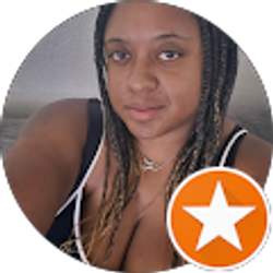 Profile photo of Mia Kiari