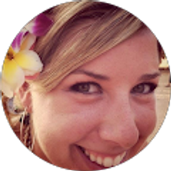 Profile photo of Lindsay Linck