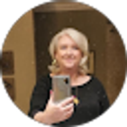 Profile photo of Jennifer Walker