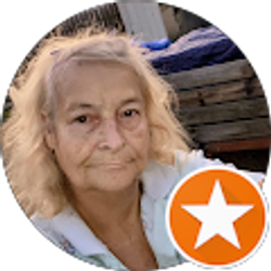 Profile photo of Nicki Cunningham