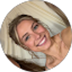 Profile photo of Michaela Weik