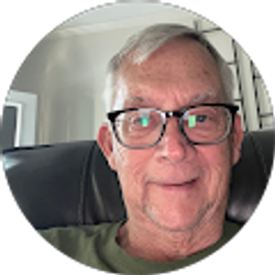 Profile photo of Tom