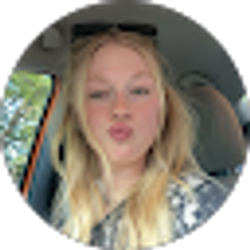Profile photo of Riley Kieft