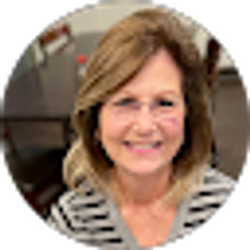 Profile photo of Kim Grant