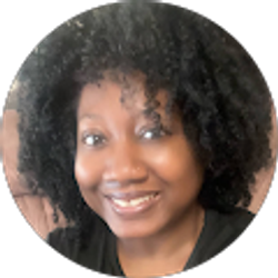 Profile photo of Leah Robinson