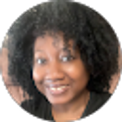 Profile photo of Leah Robinson