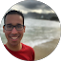 Profile photo of Leo Vargas