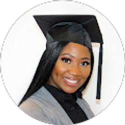 Profile photo of Alyx Jones (All Things Alyx)