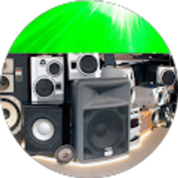 Profile photo of Dee Jay