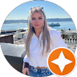 Profile photo of Melina Zay