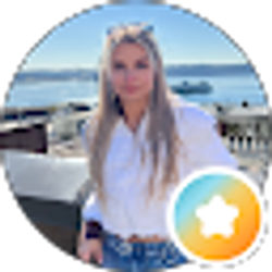 Profile photo of Melina Zay