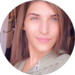 Profile photo of Casey Howdershelt