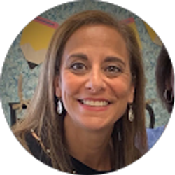 Profile photo of Donna Basile