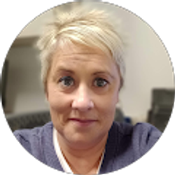 Profile photo of Jenn Gannon