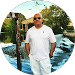 Profile photo of Vivek Bassi