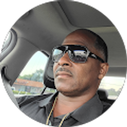 Profile photo of Jason Ellis