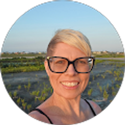 Profile photo of Samantha Dillard