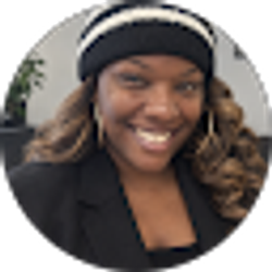 Profile photo of Elysia Clayton