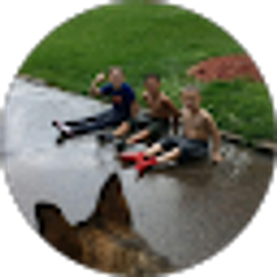 Profile photo of shellie rackov