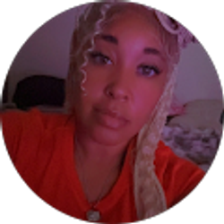 Profile photo of Elise Stevenson