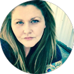 Profile photo of Pamela Bennett