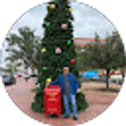 Profile photo of Lupe De Leon