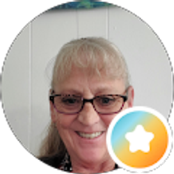 Profile photo of Shelley Hardwick